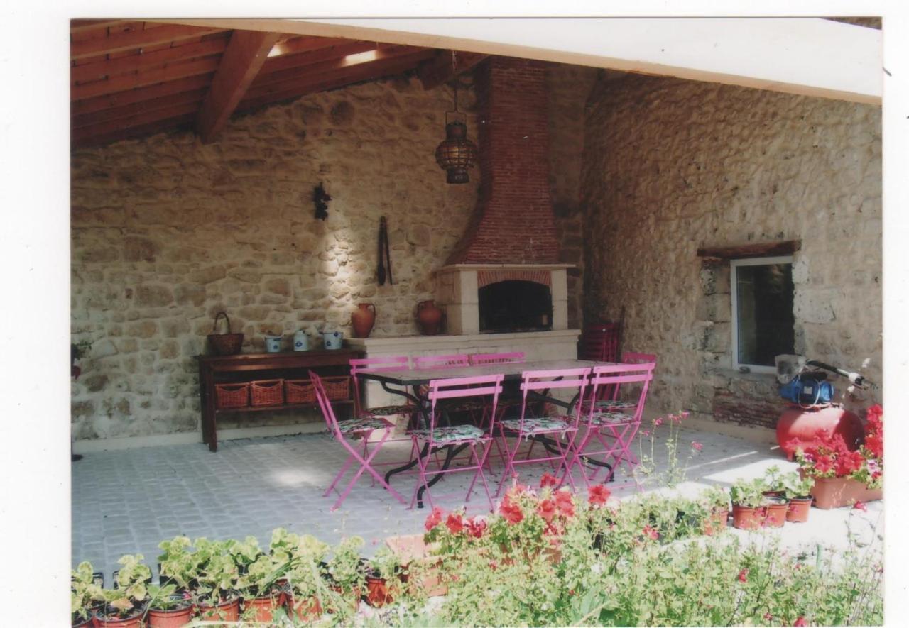 Clos Des Hirondelles Jau-Dignac-et-Loirac Dış mekan fotoğraf
